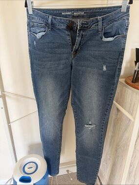 Old Navy Skinny Jeans in Medium Blue Wash